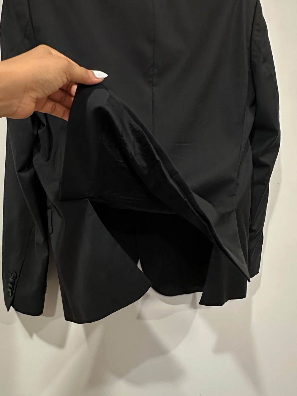 HUGO Hugo Boss Men’s Black 2-Piece Suit – Genius – Size 42S / 52C - Picture 6 of 16
